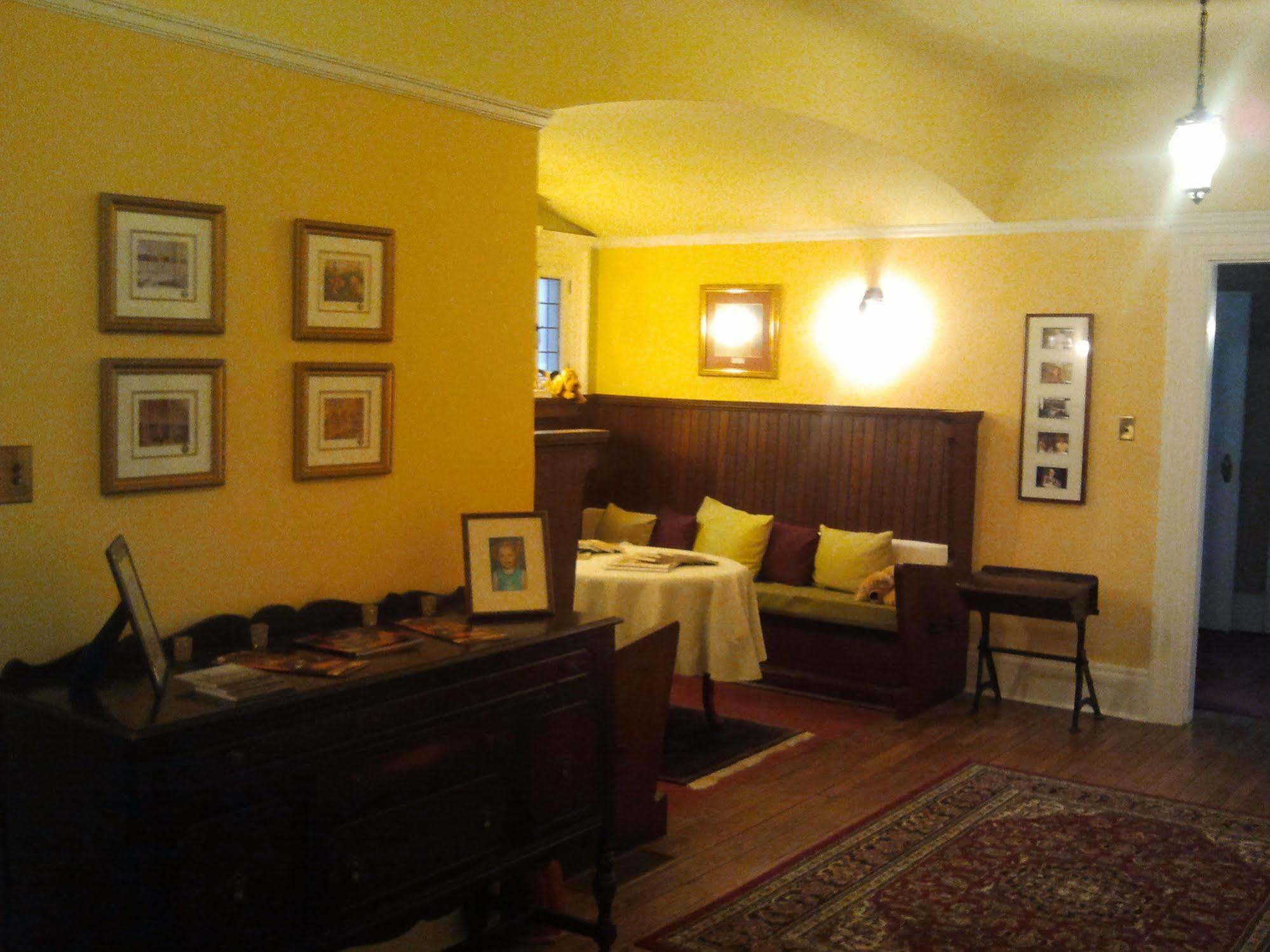 Springbank House Inn Saint Catharines Bagian luar foto