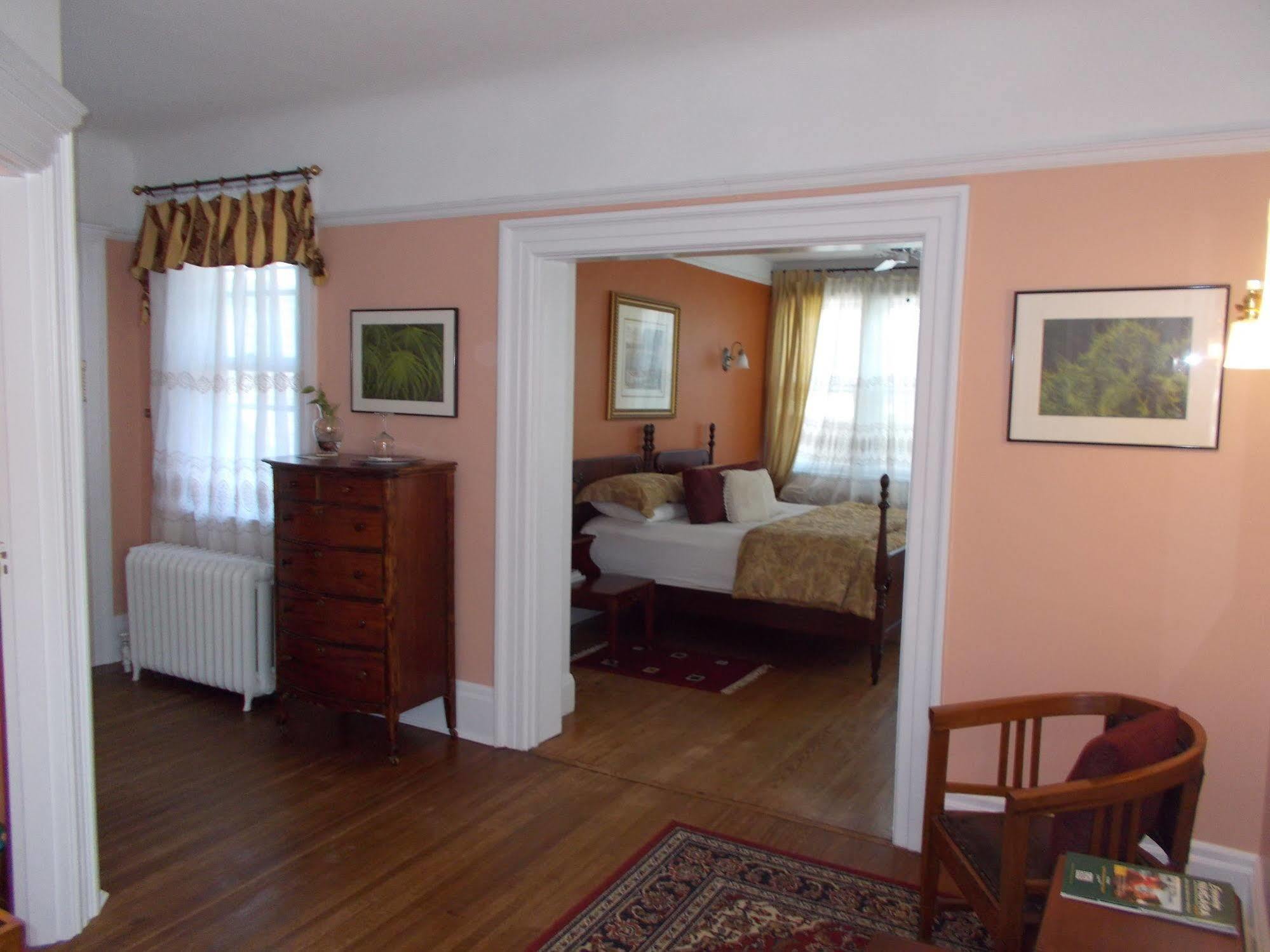 Springbank House Inn Saint Catharines Bagian luar foto