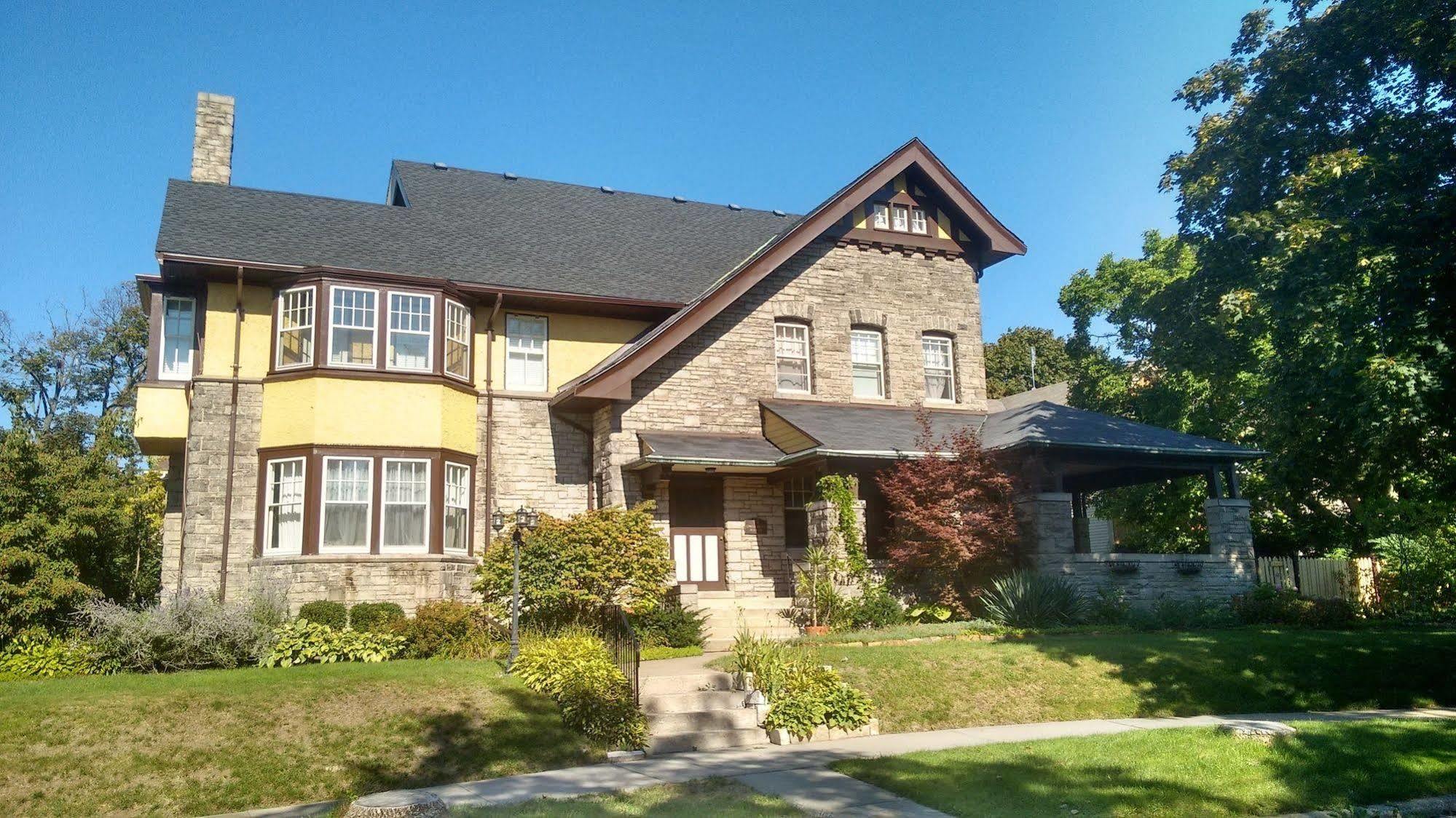 Springbank House Inn Saint Catharines Bagian luar foto